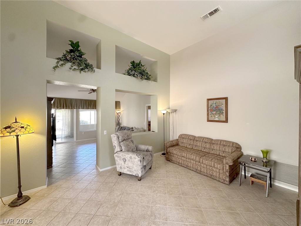 2428 Desert Butte Drive Property Photo 10
