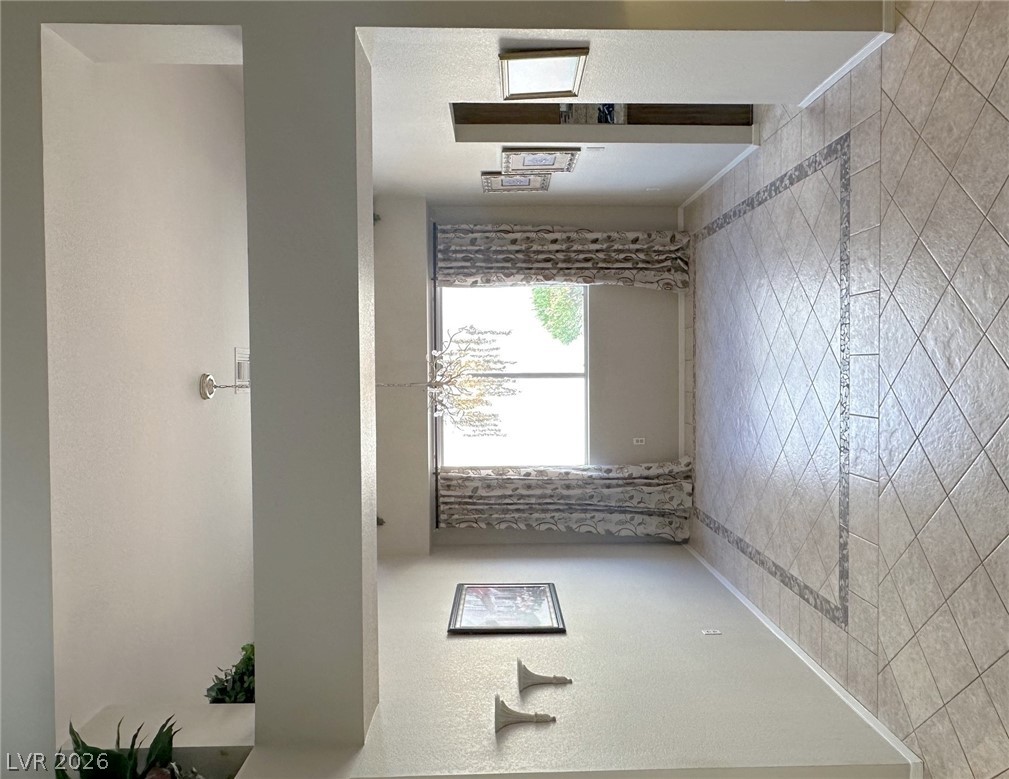 2428 Desert Butte Drive Property Photo 11