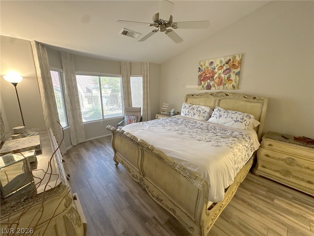 2428 Desert Butte Drive Property Photo 15
