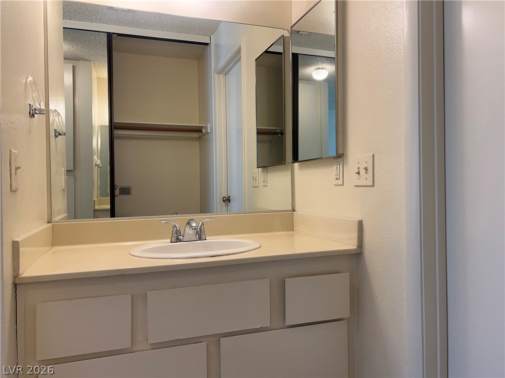 4747 Nara Vista Way 101 Property Photo 12