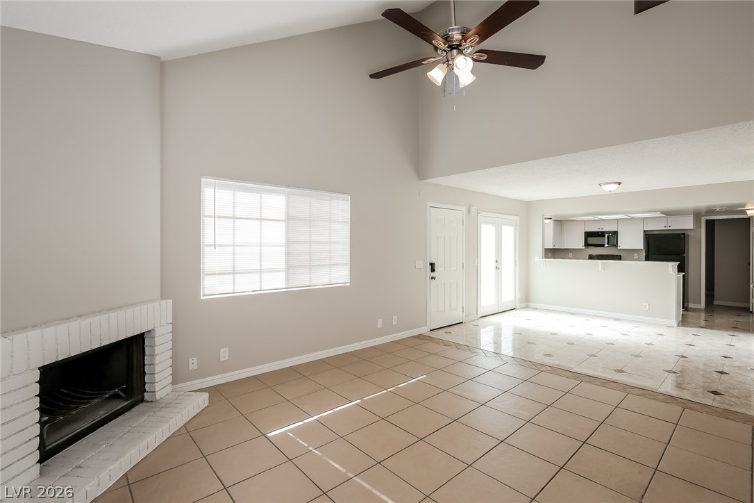 1412 Autumn Glen Circle Property Photo 2