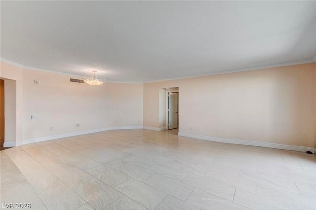 2777 Paradise Road 603 Property Photo 2