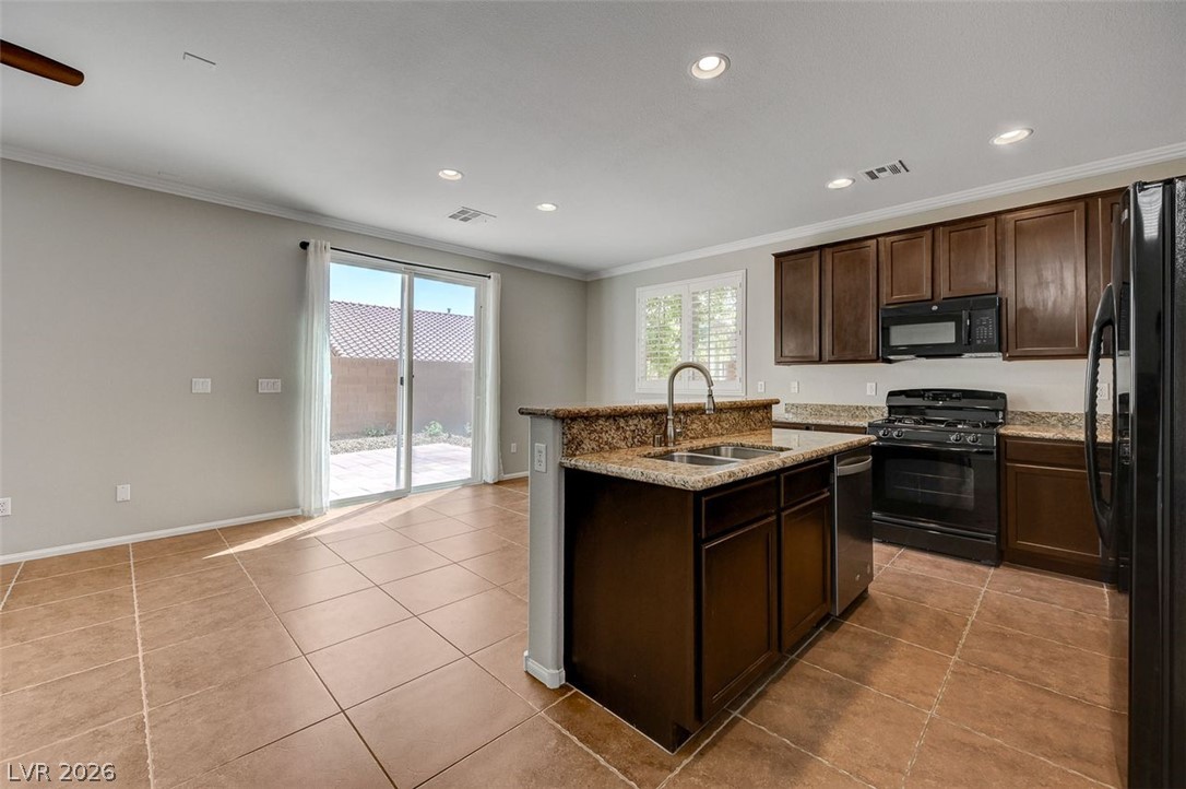 916 Baronet Drive Property Photo 14