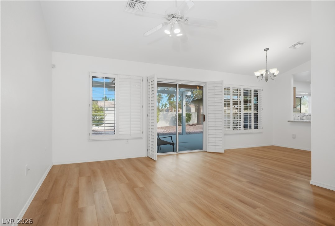 2504 Springridge Drive Property Photo 5