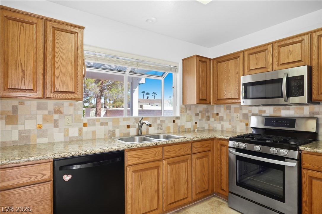 2504 Springridge Drive Property Photo 12