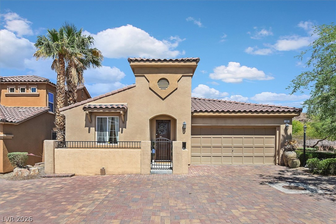 6 Verruca Court