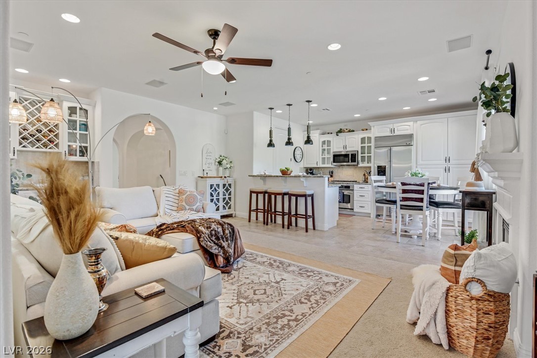 6 Verruca Court Property Photo 10