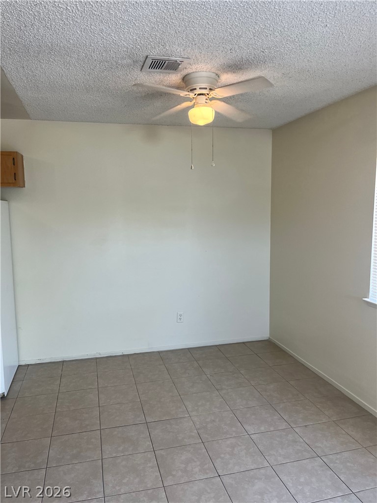 3708 Scuba Circle C Property Photo 6
