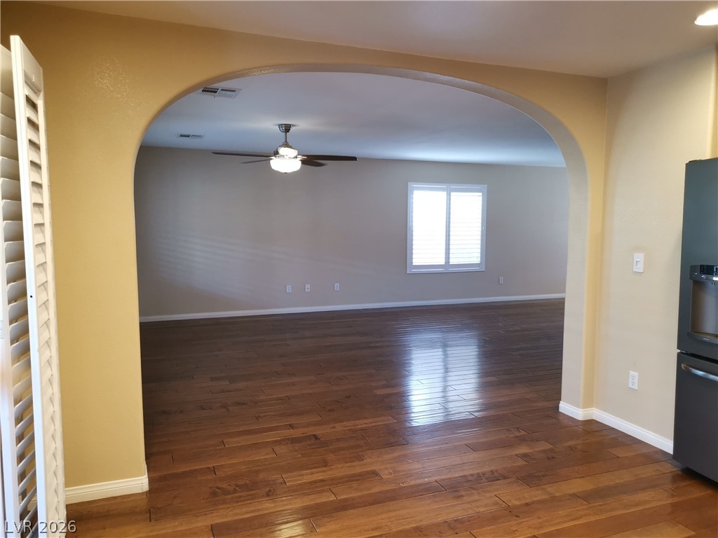 8855 Stallings Street Property Photo 10