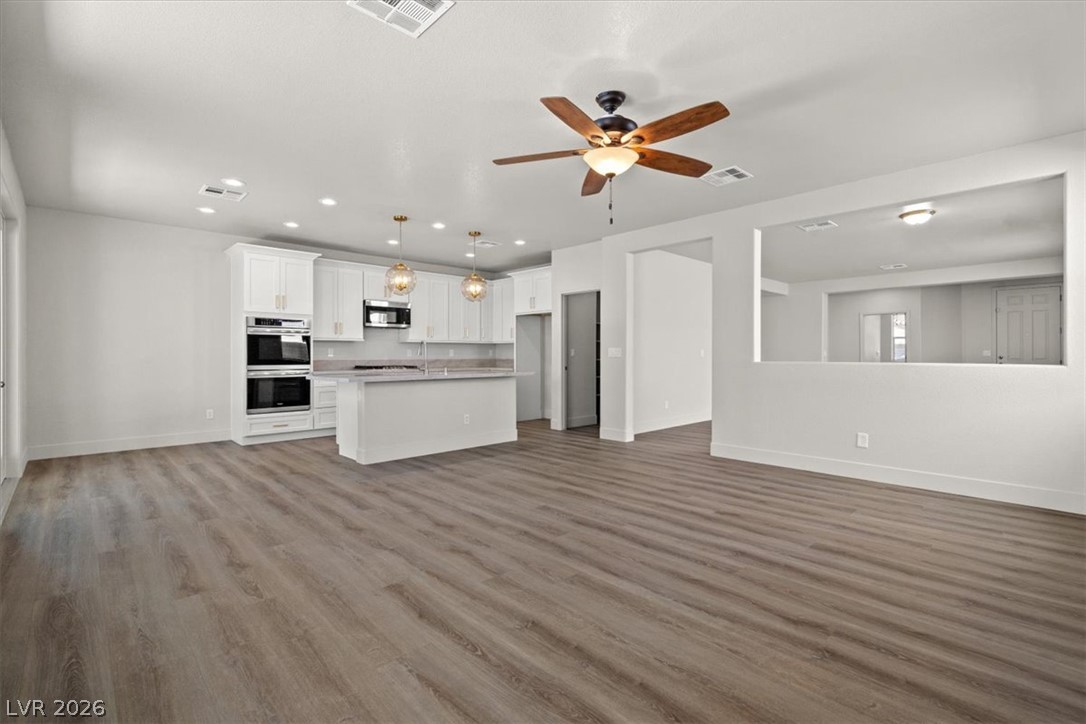 1874 Nature Park Drive Property Photo 12