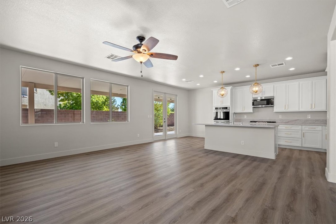 1874 Nature Park Drive Property Photo 17