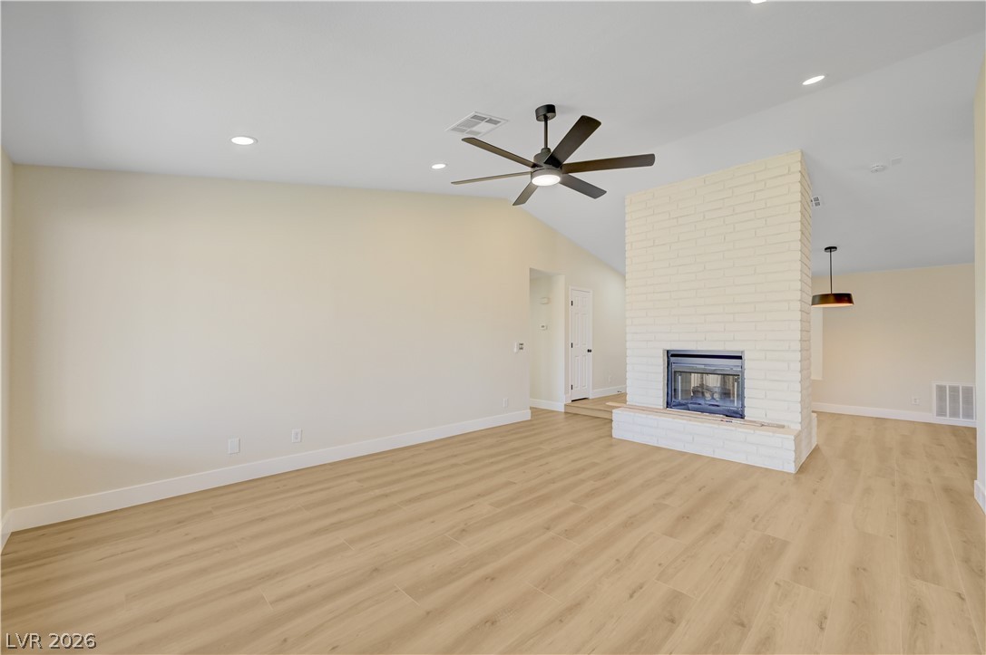 942 Anchor Drive Property Photo 8