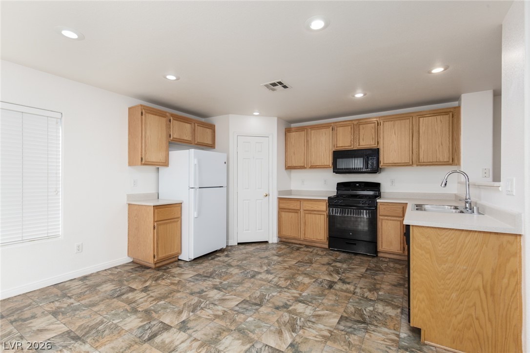 8927 Argus Reed Avenue Property Photo 12