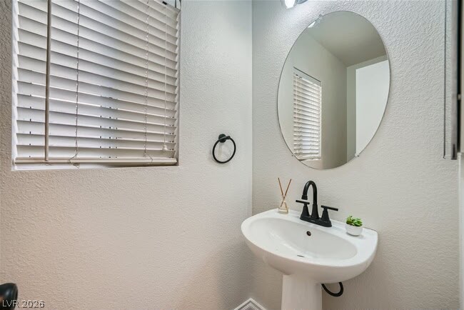 3328 Epson Street Property Photo 12