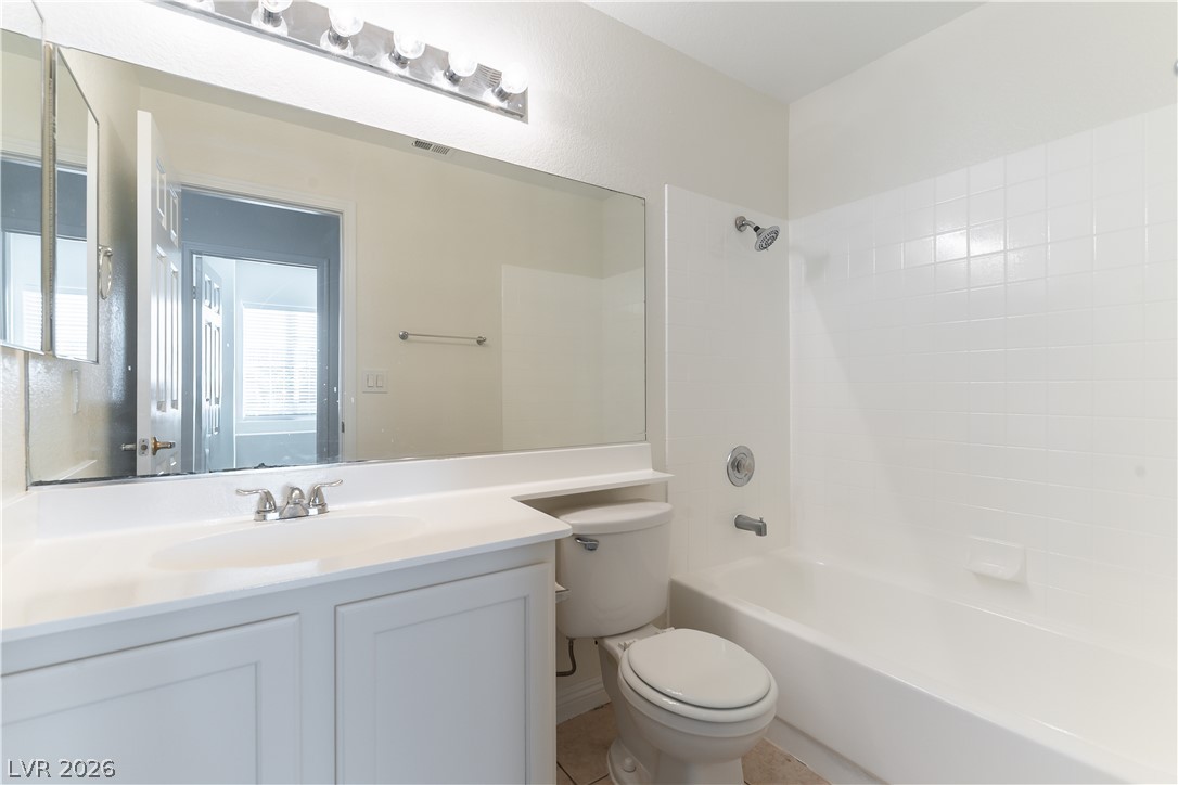 3804 Banana Court Property Photo 9