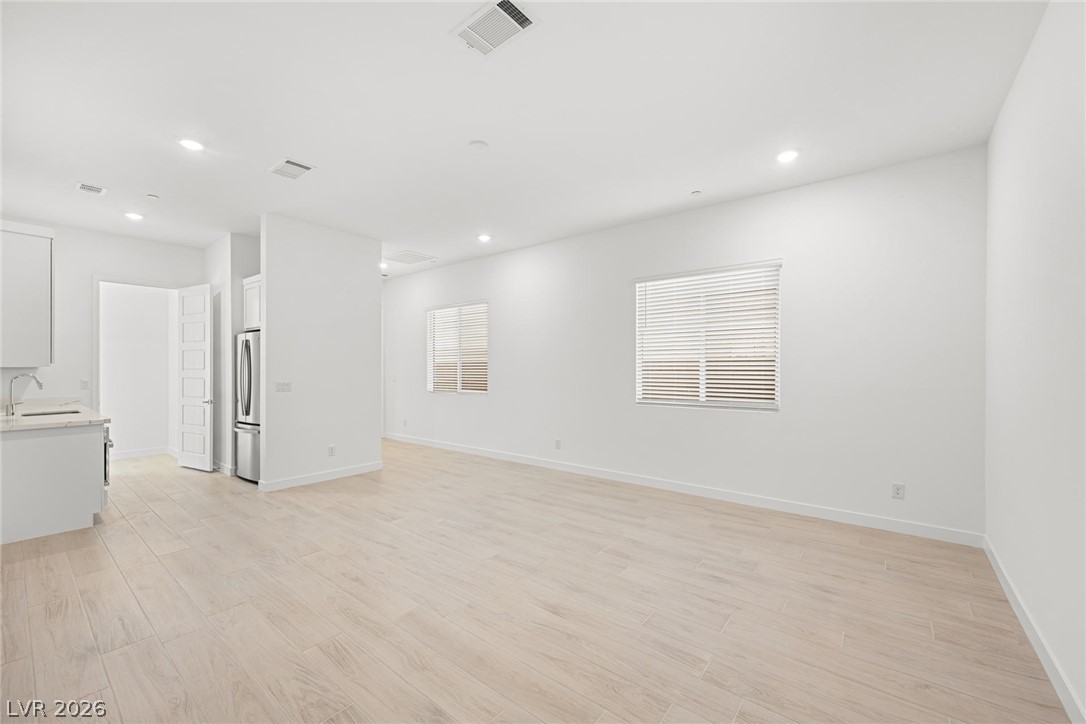 1634 Amalfi Arches Place Property Photo 14