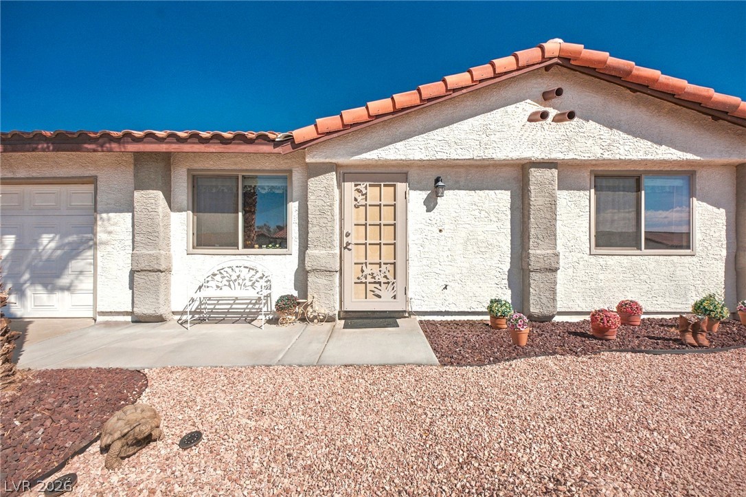 1872 Maricopa Drive Property Photo 2