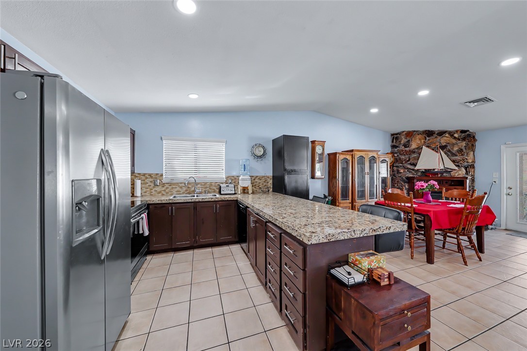 3107 Trueno Road Property Photo 15