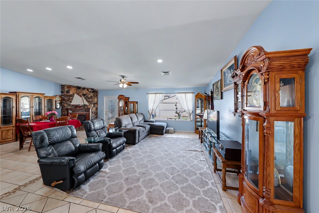 3107 Trueno Road Property Photo 22