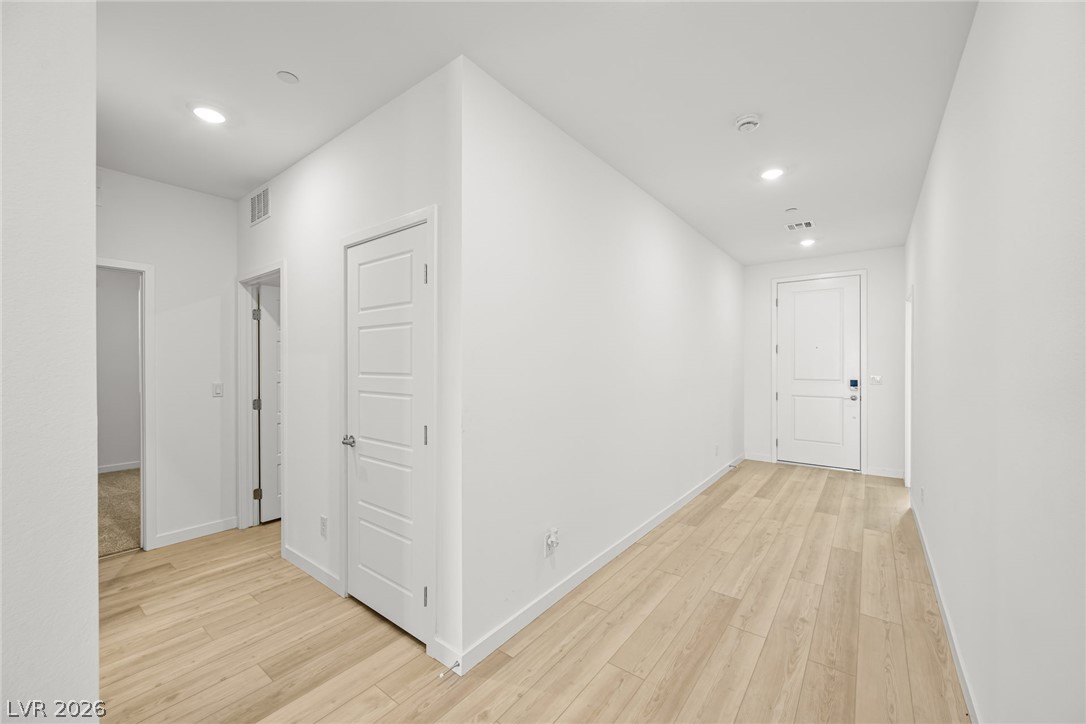 1663 Capri Falls Court Property Photo 3