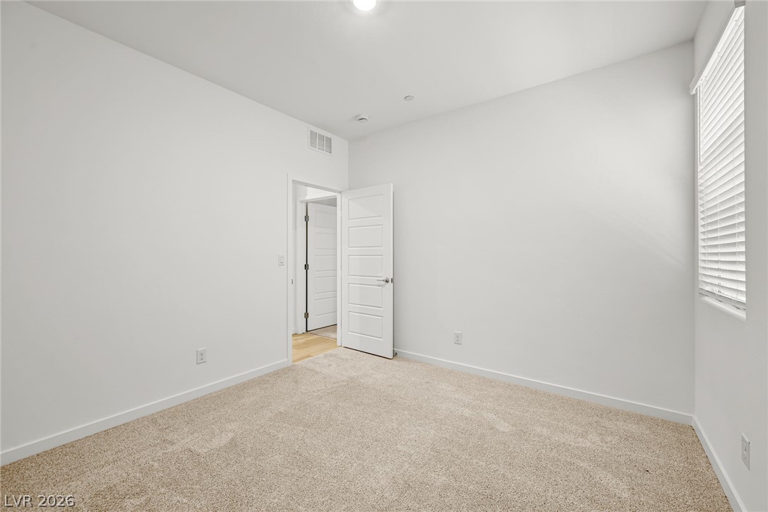 1663 Capri Falls Court Property Photo 7