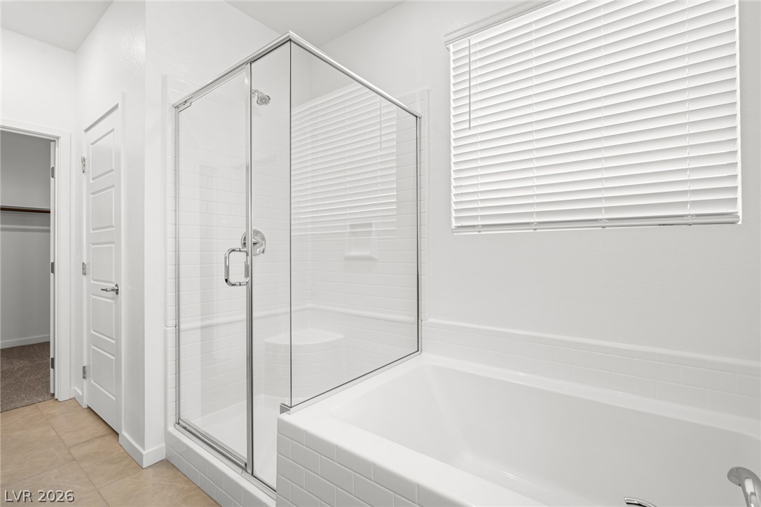 1663 Capri Falls Court Property Photo 21