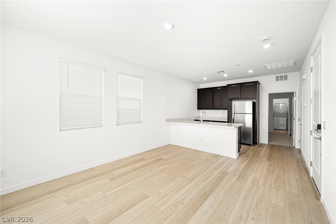 1663 Capri Falls Court Property Photo 24