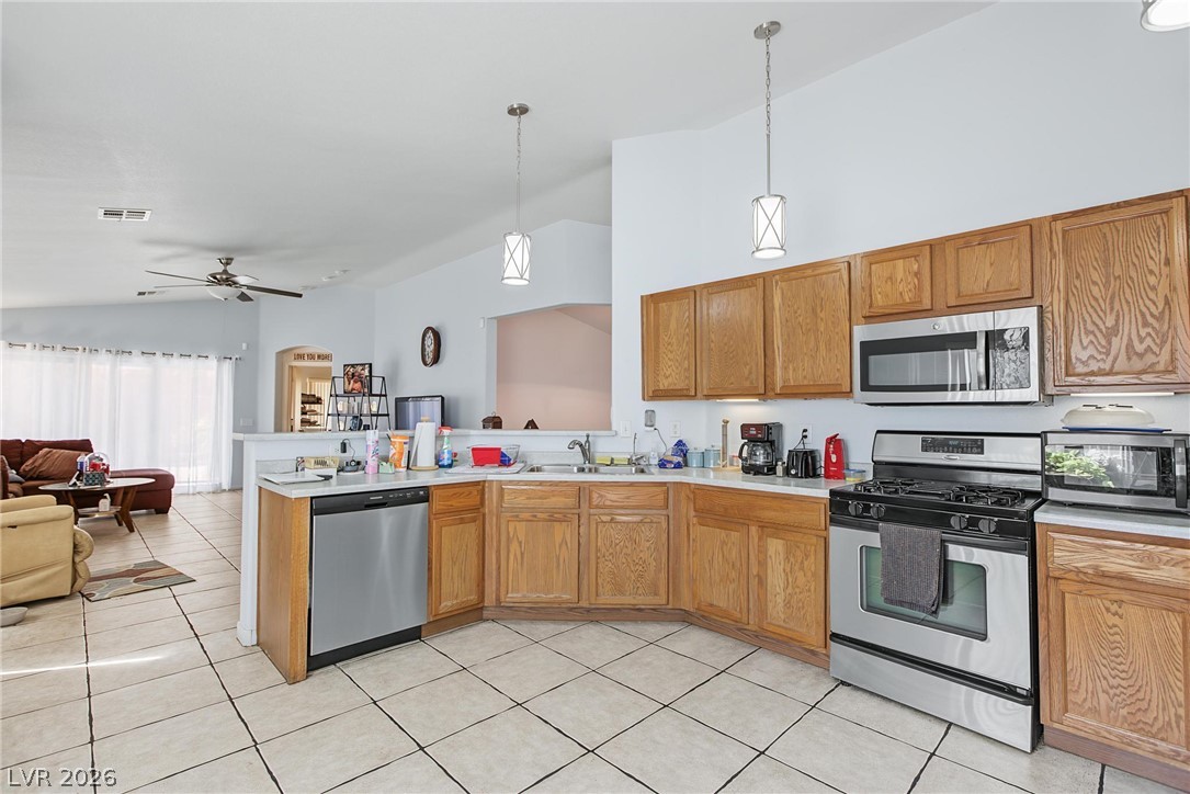 5643 Crowbush Cove Place Property Photo 2