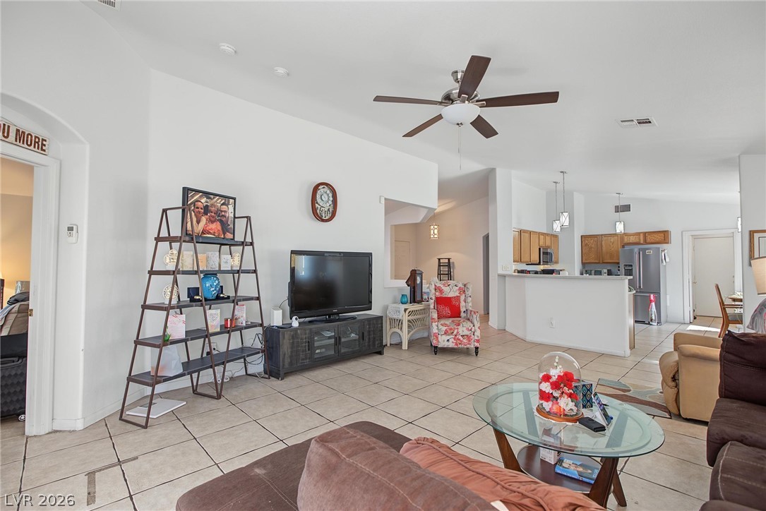 5643 Crowbush Cove Place Property Photo 8