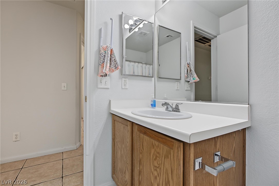 5643 Crowbush Cove Place Property Photo 14