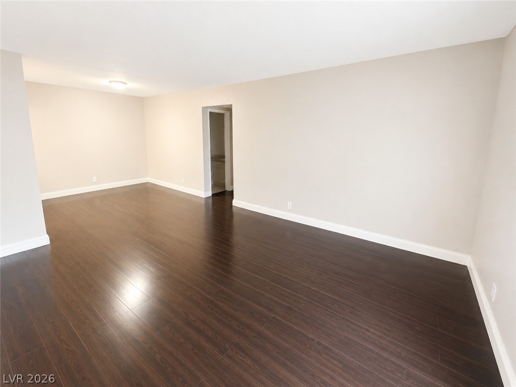 3151 Soaring Gulls Drive 2107 Property Photo 4