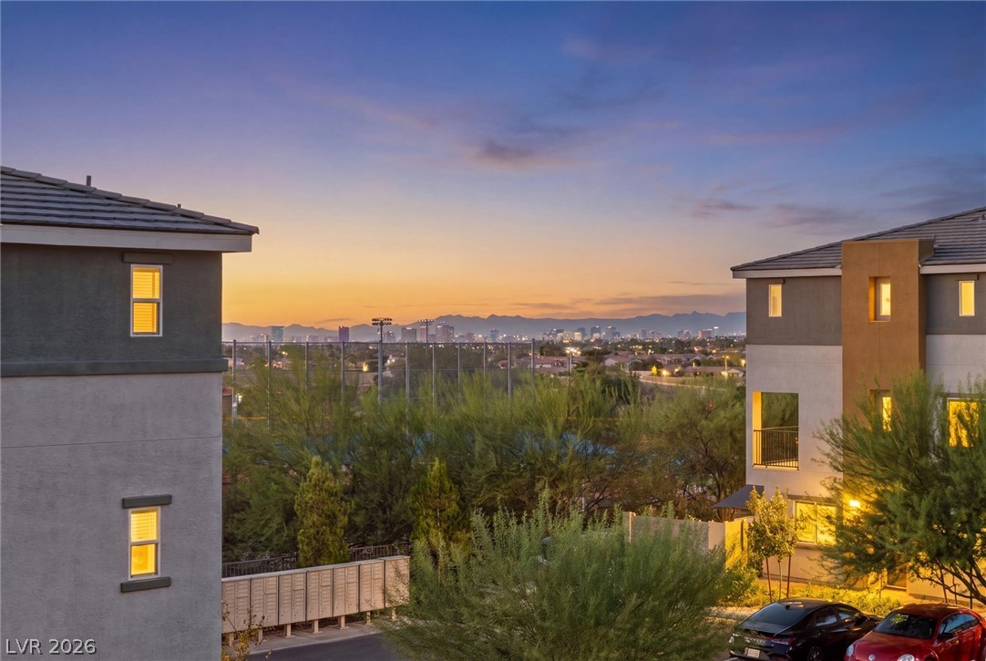 10059 Dazzling Sunrays Avenue Property Photo 1