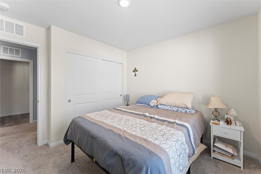 10059 Dazzling Sunrays Avenue Property Photo 28