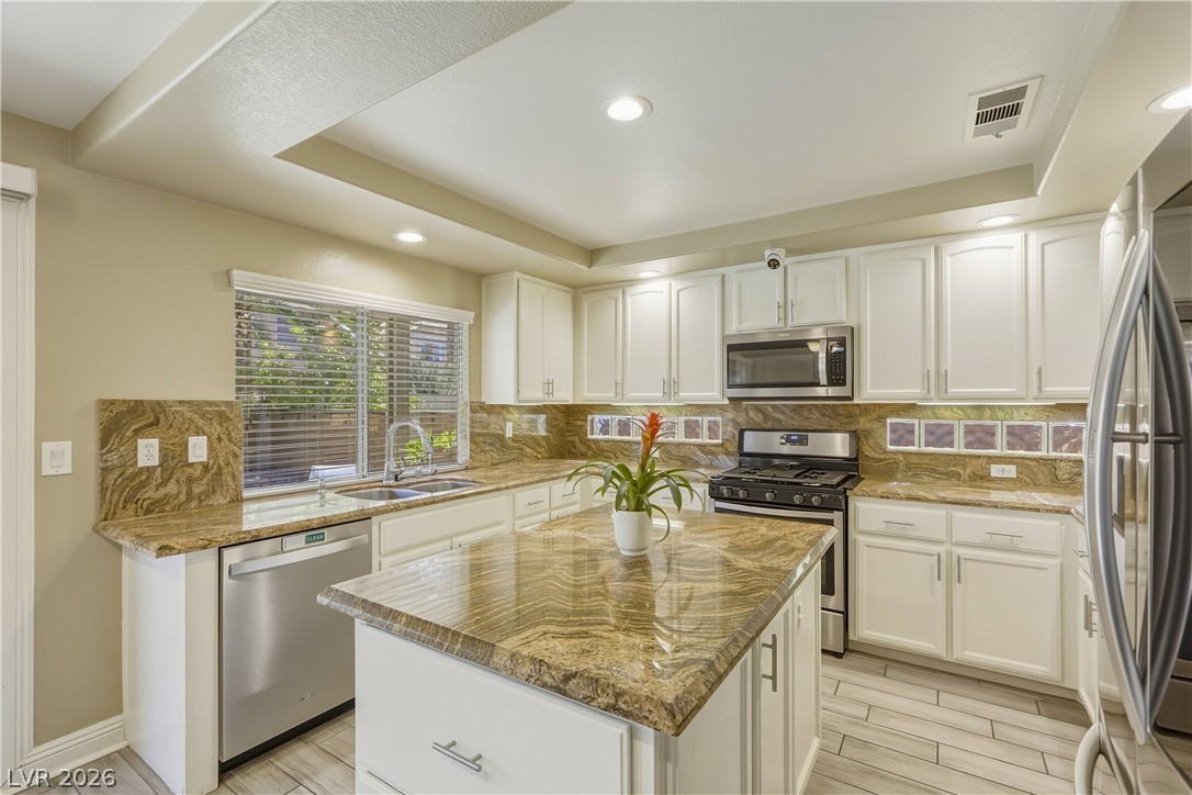 9620 Orchid Bay Drive Property Photo 15