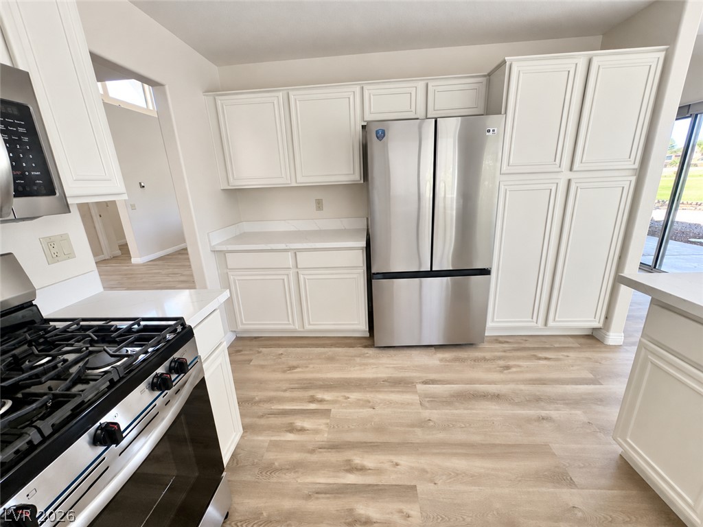 9024 Sundial Drive Property Photo 22