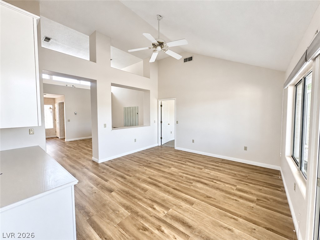 9024 Sundial Drive Property Photo 27