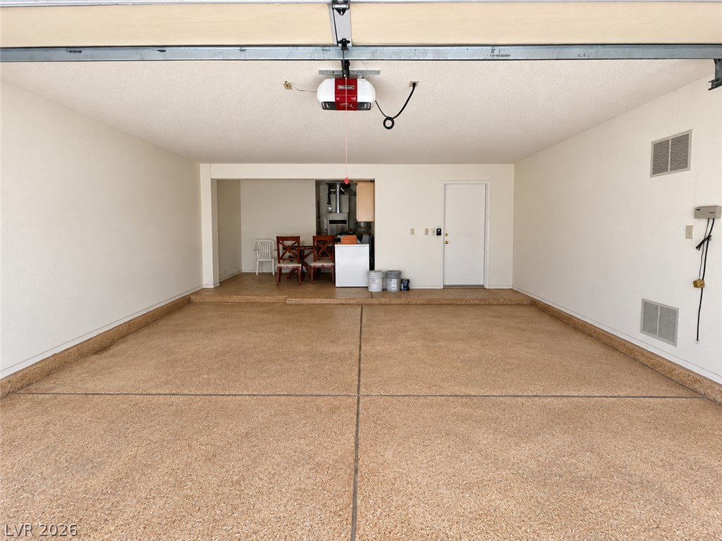 9024 Sundial Drive Property Photo 39