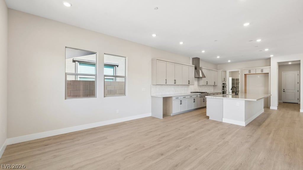 214 Paraggi Bay Drive Property Photo 17