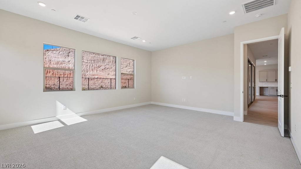 214 Paraggi Bay Drive Property Photo 18