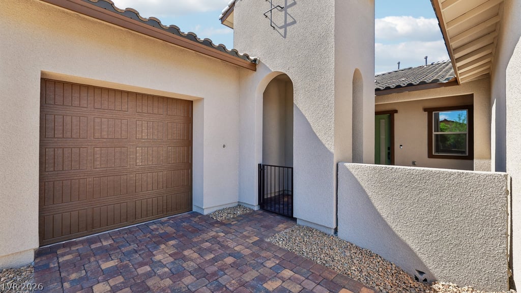 214 Paraggi Bay Drive Property Photo 63