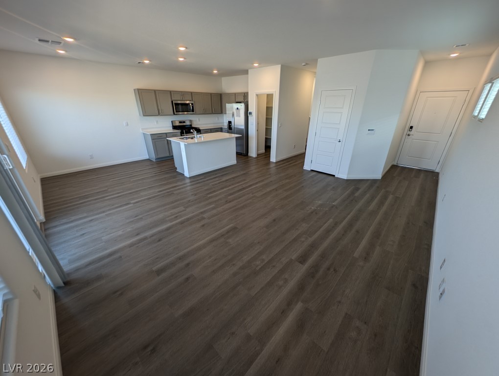 3436 Via Lucca Avenue Property Photo 4