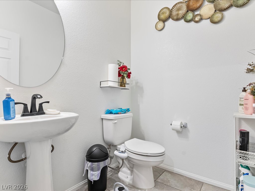 6082 Rose Springs Avenue Property Photo 12