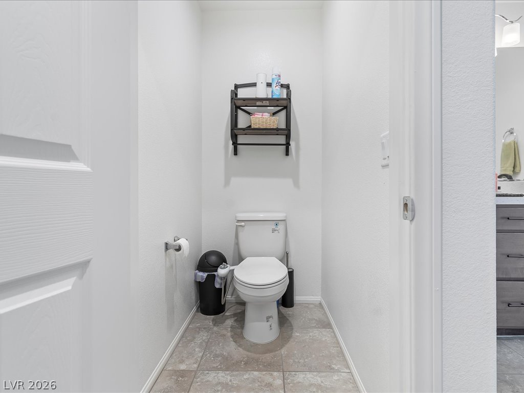 6082 Rose Springs Avenue Property Photo 24