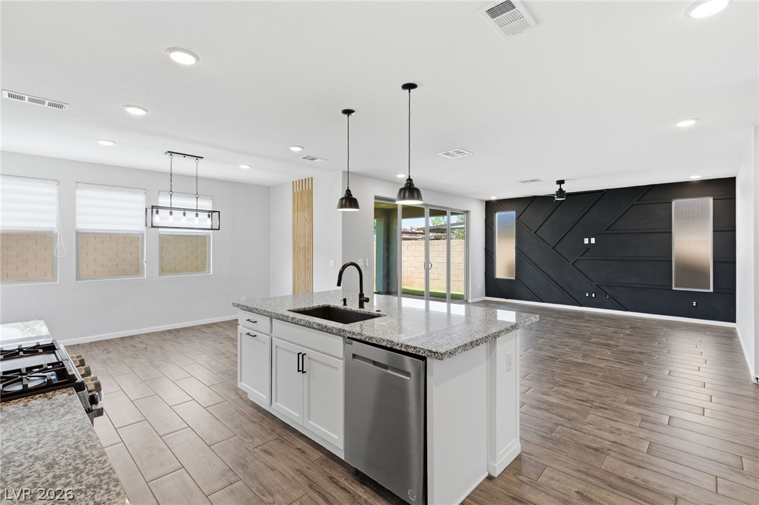 8269 Skye Highlands Street Property Photo 12