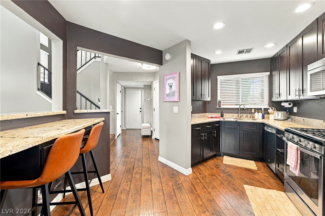 6556 Gatehouse Lane Property Photo 17