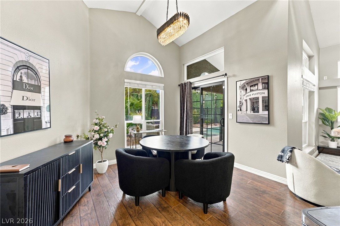6556 Gatehouse Lane Property Photo 19