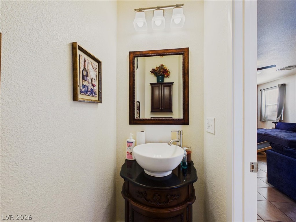 10918 Arapaho Basin Street Property Photo 3