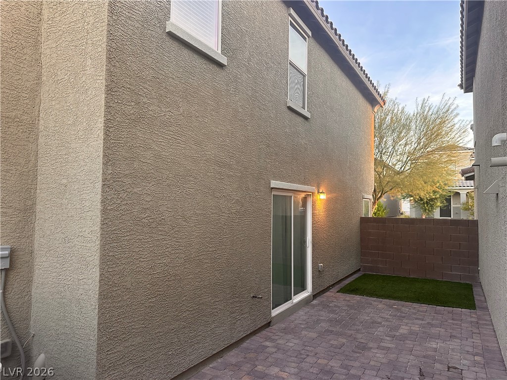 1115 Frye Mesa Avenue Property Photo 2