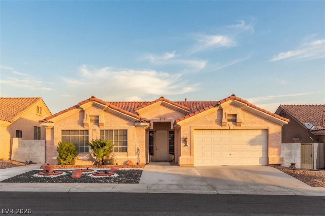 8628 Highland View Avenue Property Photo 1