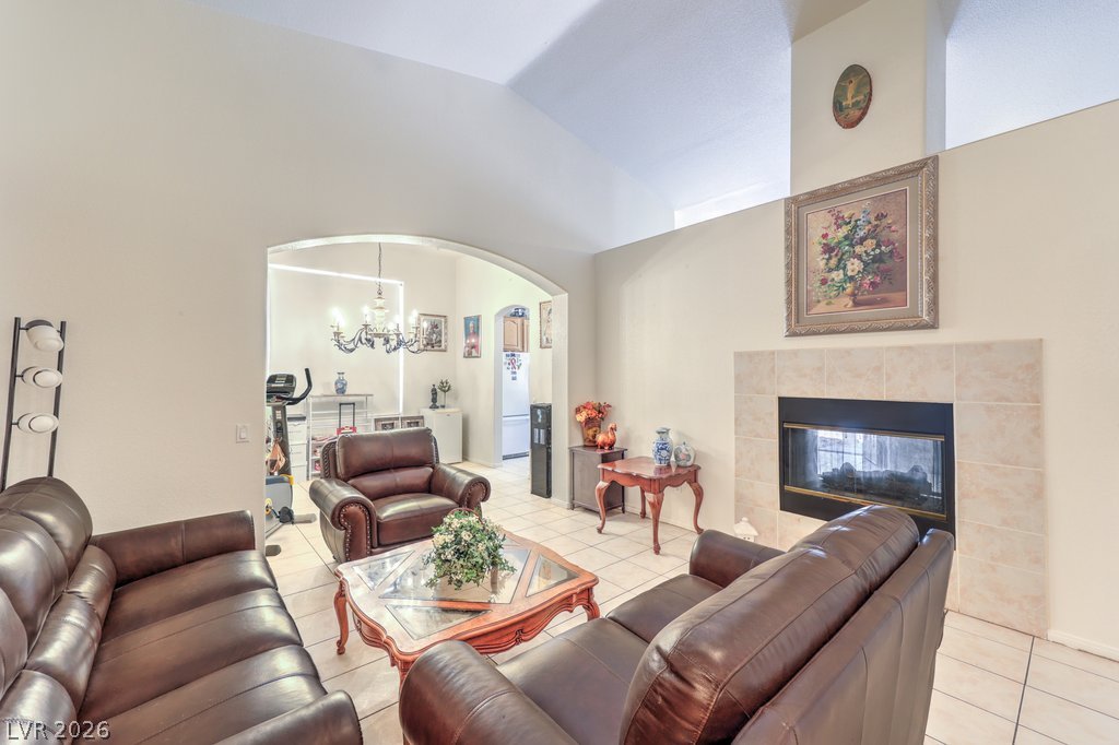 8628 Highland View Avenue Property Photo 5